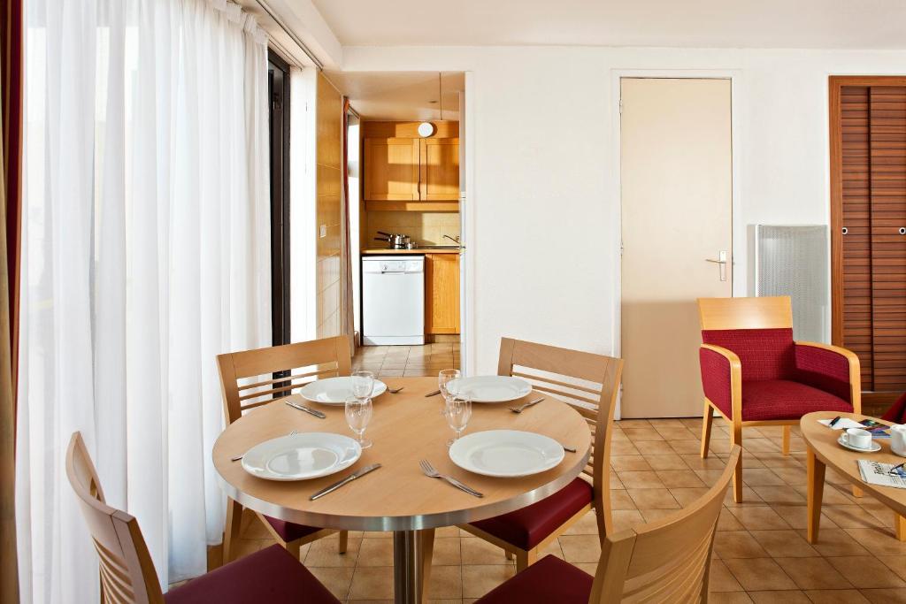 Residence Le Bosquet Бандол Екстериор снимка