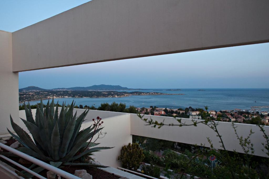 Residence Le Bosquet Бандол Екстериор снимка