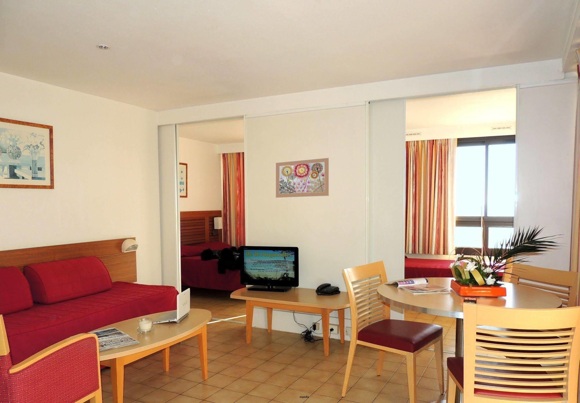 Residence Le Bosquet Бандол Екстериор снимка